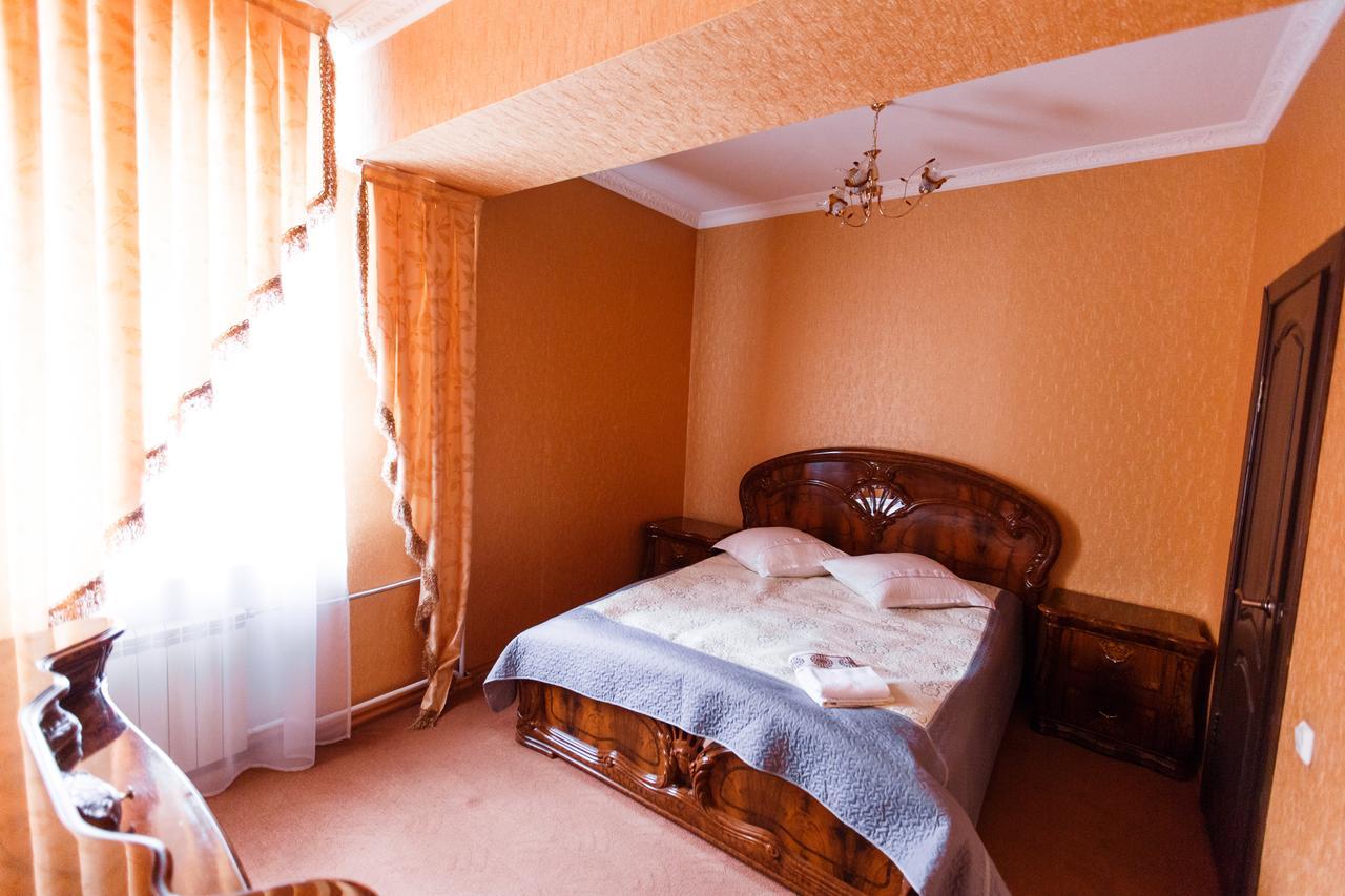 Hotel Altay Leninogorsk Экстерьер фото